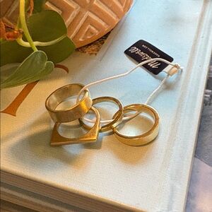 Madewell Simple Stacking Ring Set